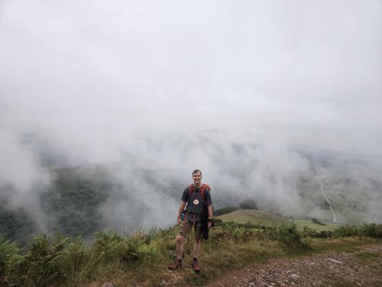 Aufstieg im Nebel