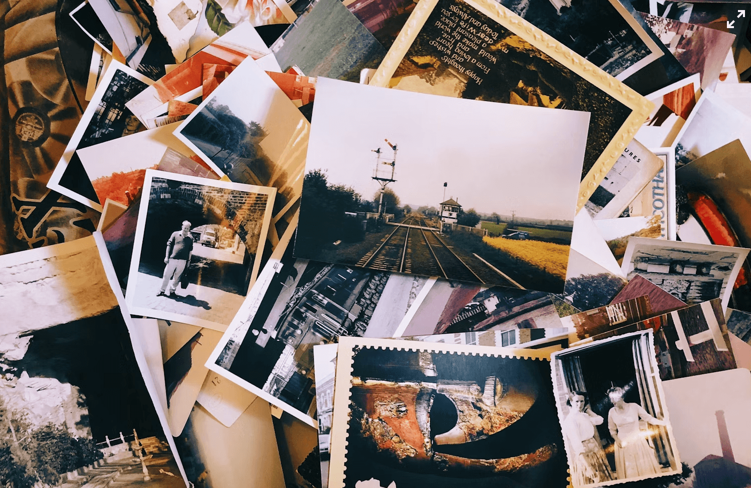 Transmettre la mémoire familiale : méthodes simples pour créer un livre de souvenirs