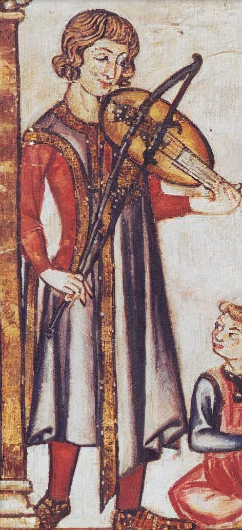 Un musicien joue de la vielle