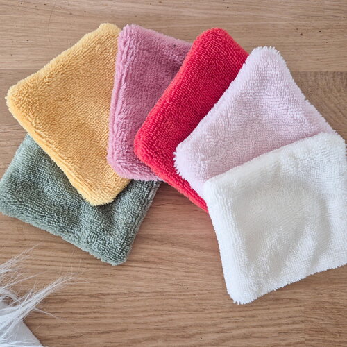 Lingettes lavables en éponge bambou , recto verso.