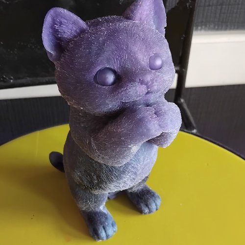 Chat en résine