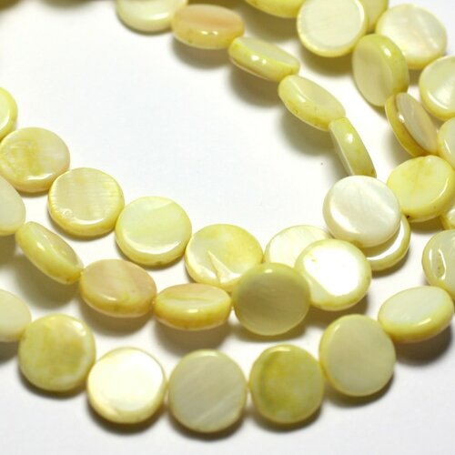 Fil 39cm 39pc env - perles nacre naturelle palets 10mm jaune clair pastel irisé