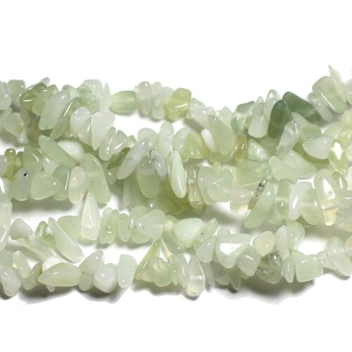 Fil 85cm 260pc env - perles pierre - jade vert clair rocailles chips 5-10mm
