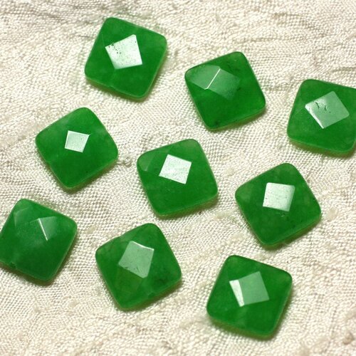 Fil 39cm 27pc env - perles de pierre - jade carrés facettés 14mm vert emeraude