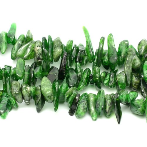 Fil 39cm 120pc env - perles de pierre - diopside vert rocailles chips batonnets 10-18mm