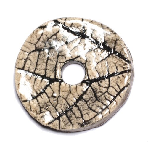 N95 - pendentif porcelaine céramique nature feuilles donut pi 38mm gris beige ecru - 8741140004788