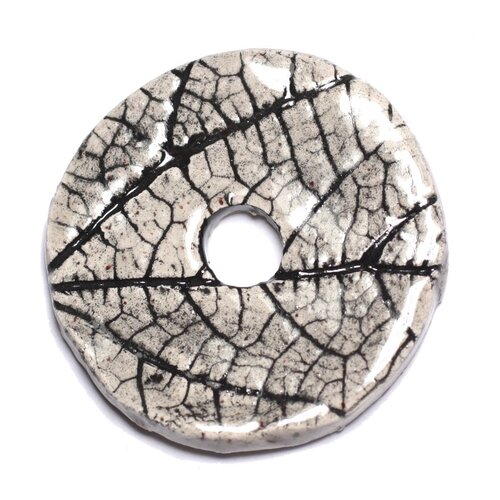 N93 - pendentif porcelaine céramique nature feuilles donut pi 37mm gris beige ecru - 8741140004764