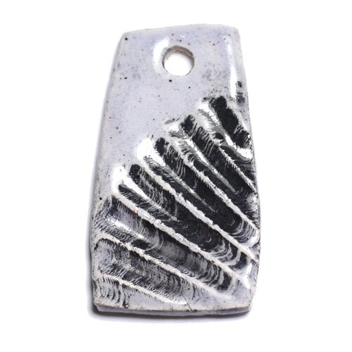N7 - pendentif porcelaine céramique empreintes mer coquillage 45mm gris clair perle - 8741140003903