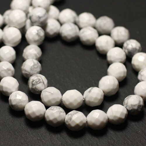 Fil 37cm 80pc environ - perles pierre - howlite boules facettées 3-4mm blanc gris