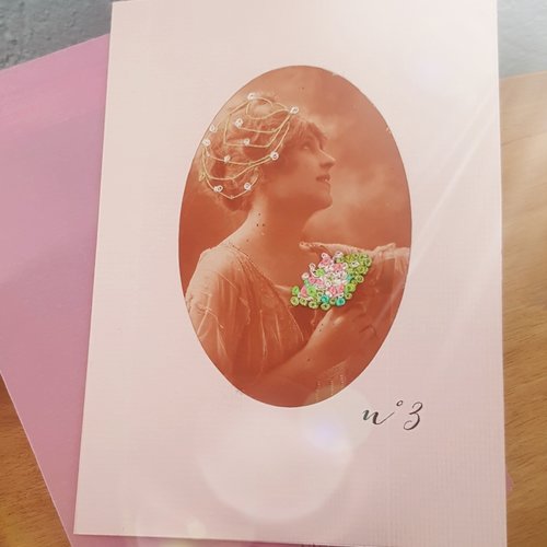 ( vendue) carte de vœux " les élégantes " brodées main. lali la rêveuse