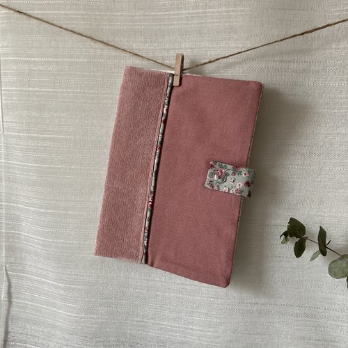 Protège carnet de santé