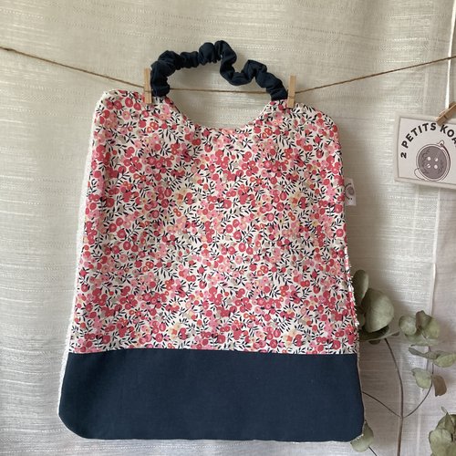 Serviette maternelle
