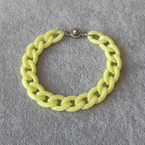 Bracelet chaîne acrylique jaune