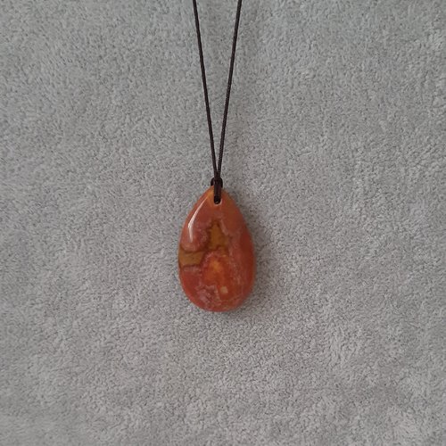 Collier jaspe rouge b