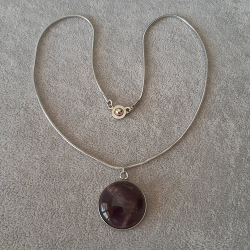 Collier 45cm cabochon améthyste