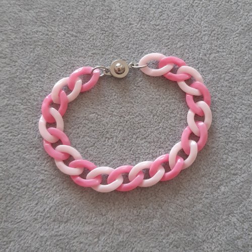 Bracelet gros maillons roses et roses fuschia