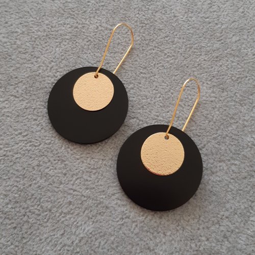 Boucles d'oreilles ronds dorés et noirs