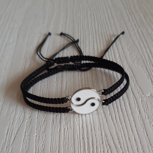 Bracelets couple yang yang
