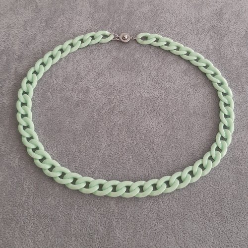 Collier gros maillons verts pistache