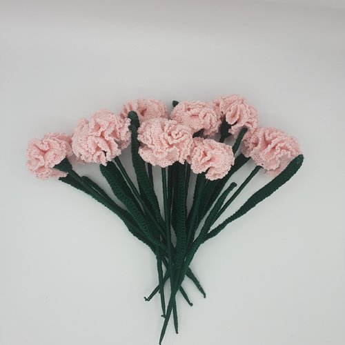Bouquet, fleur, oeillet rose au crochet, crochet, cadeau femme, composition florale.