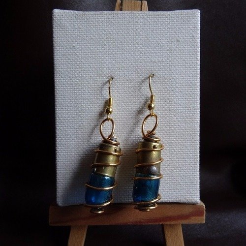 Boucles d'oreilles ampoules et fil aluminium doré et bleu turquoise