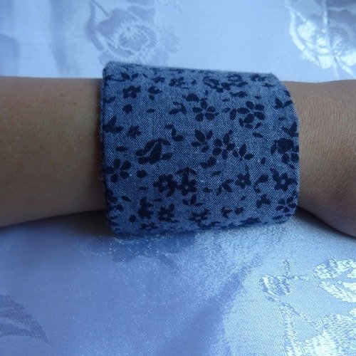 Bracelet porte-feuille imprimé fleurit bleu et jean
