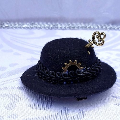 Mini chapeau steampunk (2 modèles)