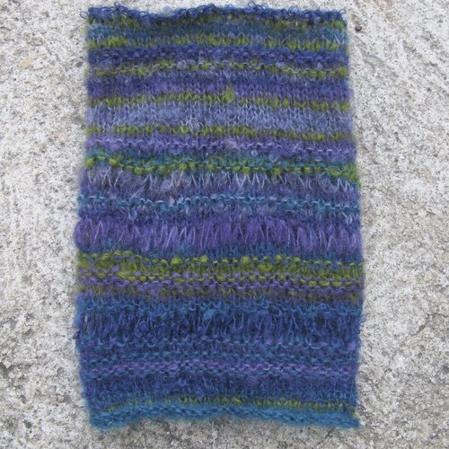 Snood / écharpe bleu, vert, violet  tricoté main