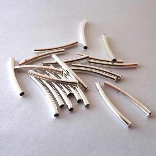 Lot de 45 connecteurs, perles-tubes lisses courbées en laiton argenté