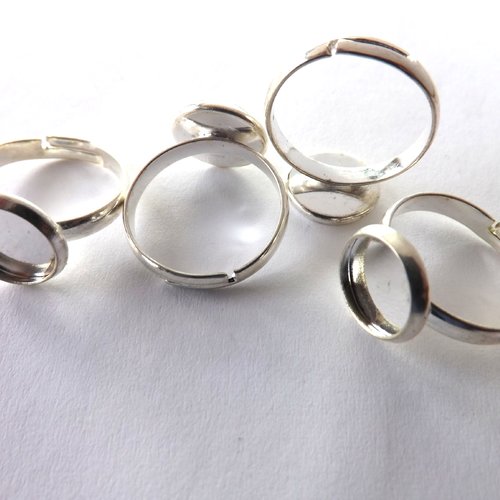 Lot de 10 bagues à cabochon