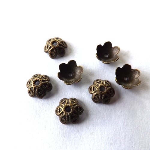 Lot de 36 coupelles filigranées