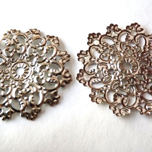 Lot de 10 estampes rondes filigranées