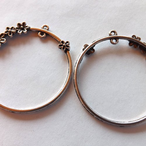 Lot de 12 breloques-anneaux fleuris, pendentifs, connecteurs