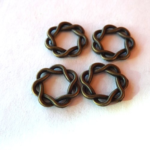 Lot de 8 anneaux, pendentifs, connecteurs