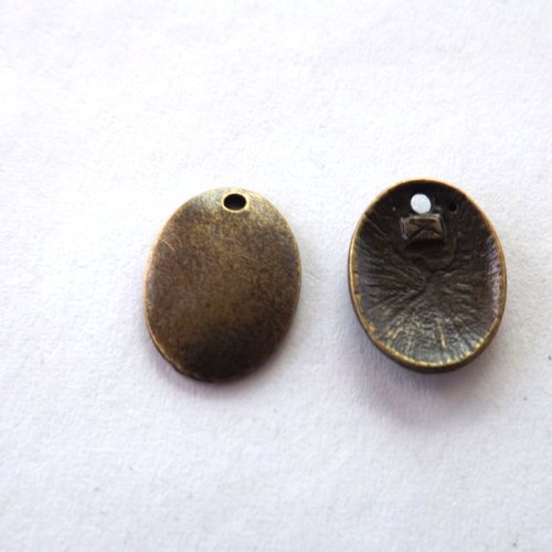 Lot de 15 breloques pastilles ovales incurvées, pendentifs