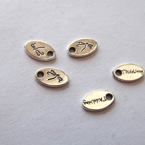 Lot de 20 breloques sequins ovales gravés libellules, pendentifs