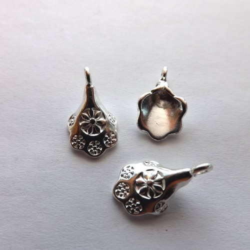 Lot de 10 breloques fleurs d'arum, pendentifs
