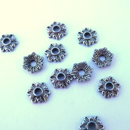 Lot de 60 coupelles fleurs