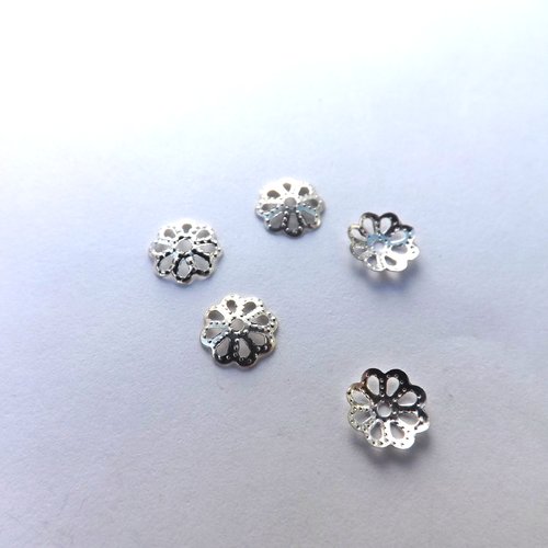 Lot de 74 coupelles fleurs