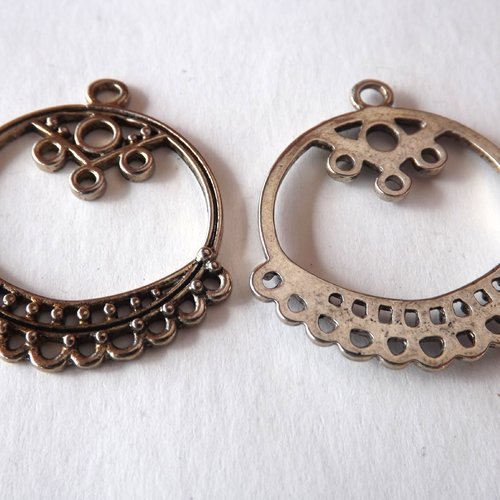 Lot de 2 chandeliers, pendentifs