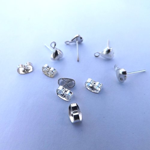 Lot de 92 boucles d'oreilles puces-cœurs en métal argenté