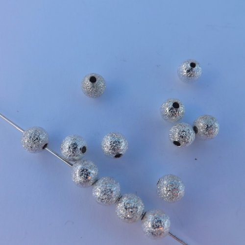 Lot de 158 perles stardust, intercalaires