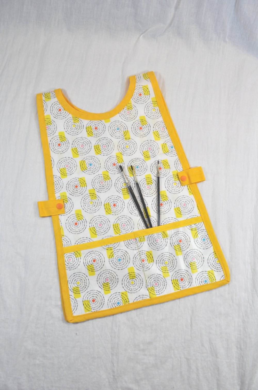 Tablier D Artiste 4 6 Ans Accessoire Pour Enfant Ecole Et Activites Manuelles Un Grand Marche