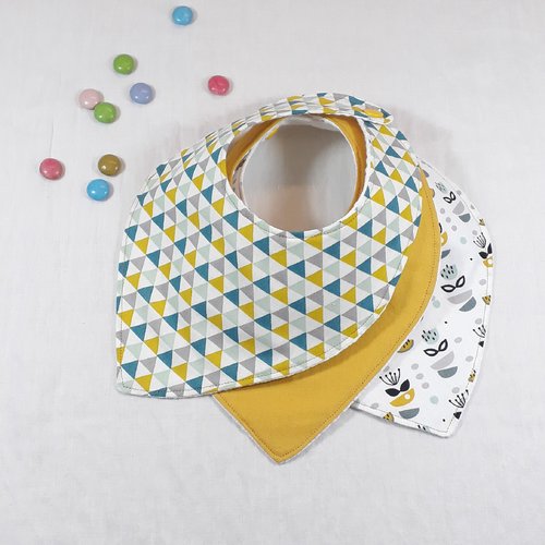 Bavoir bandana bébé