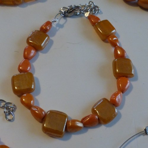 Bracelet de perles en céramique orange