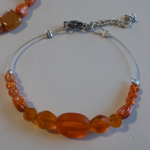 Bracelet de perles en verre et céramique orange