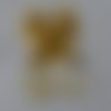Boucles d'oreilles pendantes rondes jaune moutarde et blanches façon terrazzo en pâte polymère