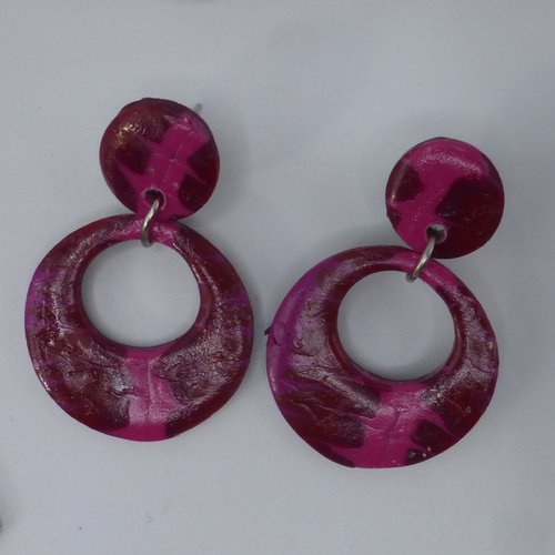 Boucles d'oreilles créoles rondes bargello violine violet rose bordeaux en pâte polymère
