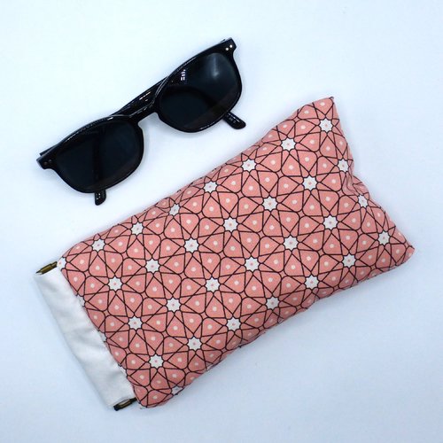 Etui à lunettes molletonné motif géométrique orange peach fuzz blanc en coton