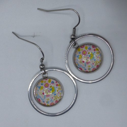 Boucles d'oreilles créoles rondes fleurs multicolores en cabochon en verre et acier inoxydable